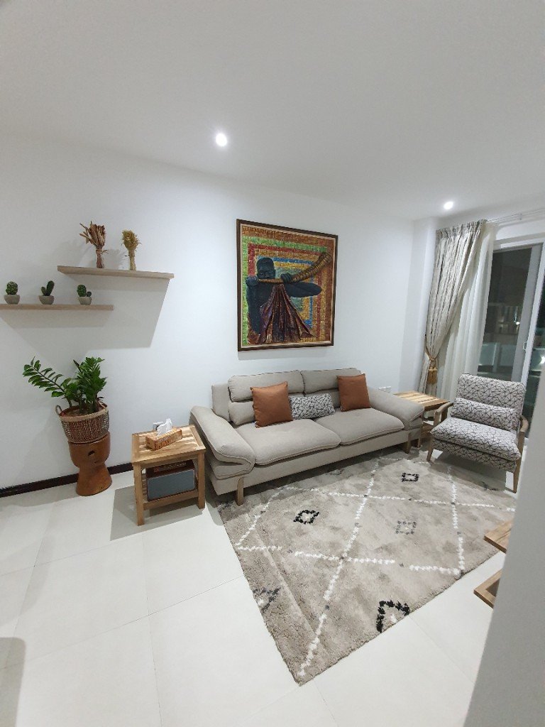 Henrietta Residences Apartment